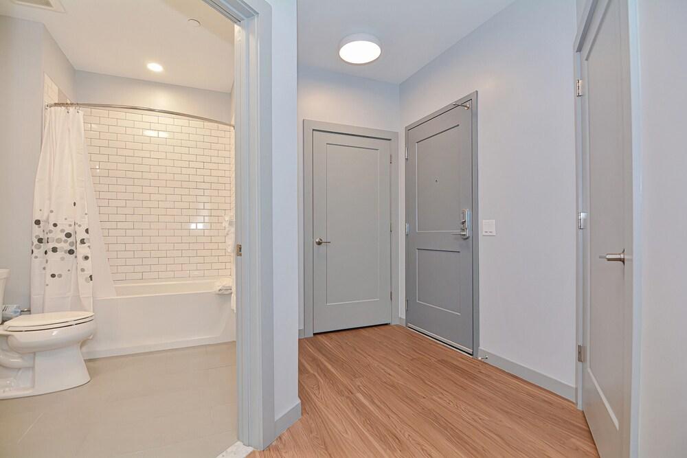 Global Luxury Suites Downtown Providence photo 80