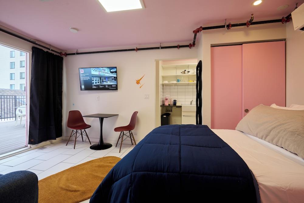 BIG LITTLE HOTEL photo 49