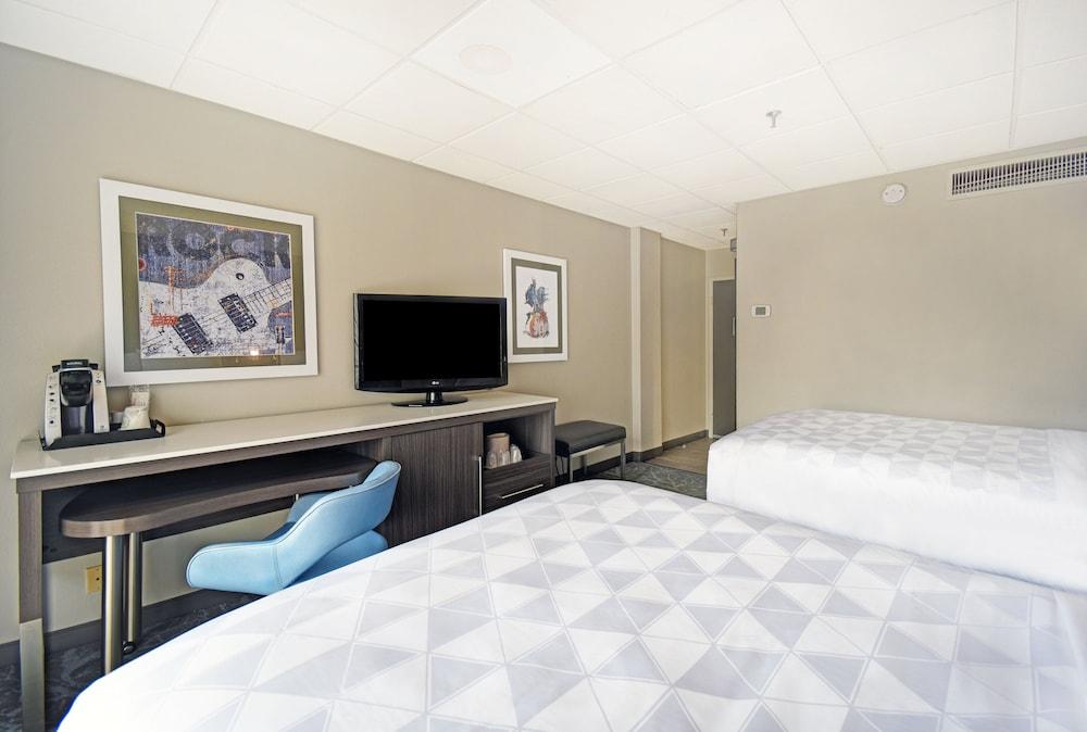 Holiday Inn Downtown Memphis by IHG photo 6