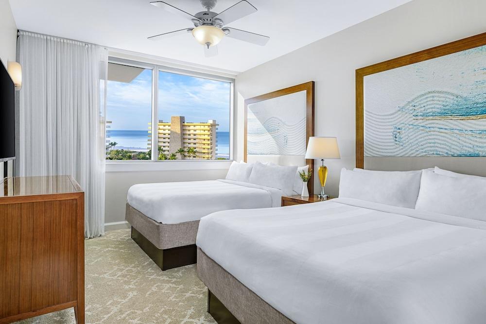 Marriott's Crystal Shores photo 4