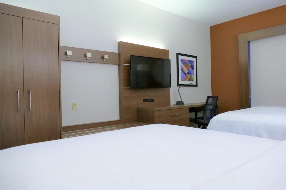 Holiday Inn Express Lebanon by IHG photo 36