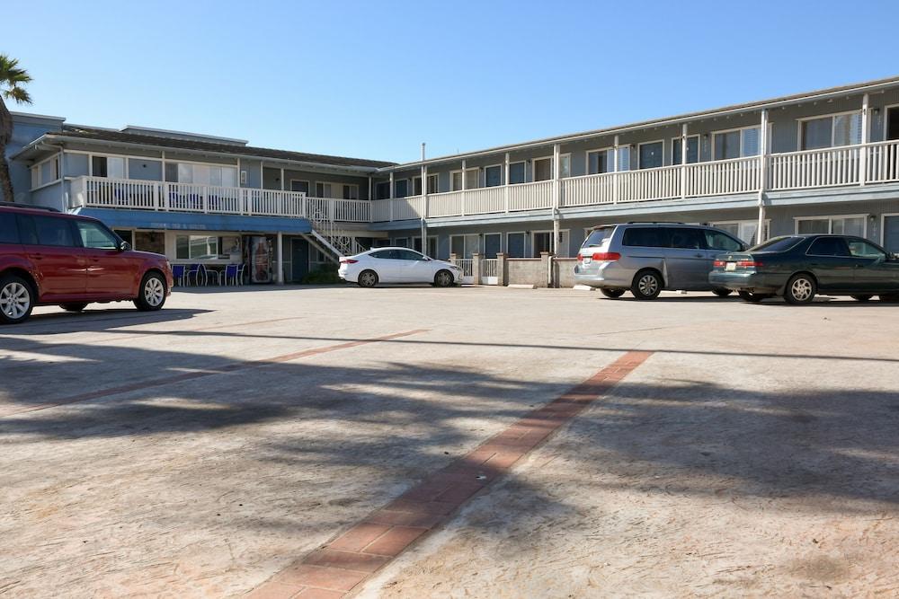 The Shores Inn and Beach Houses photo 39