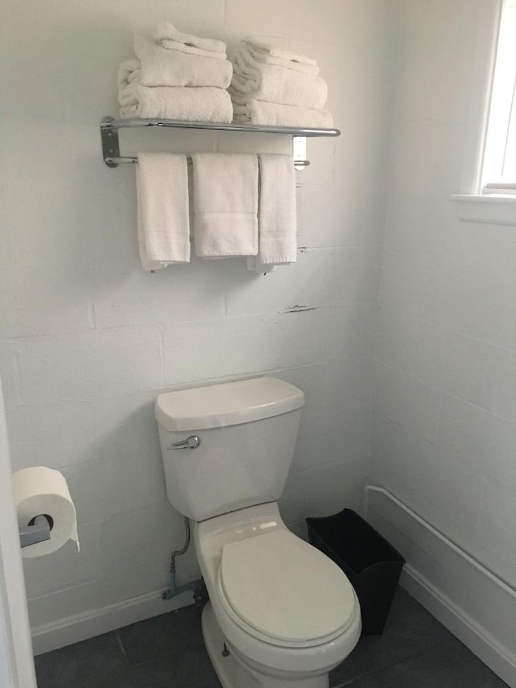 Seagrass Inn photo 43
