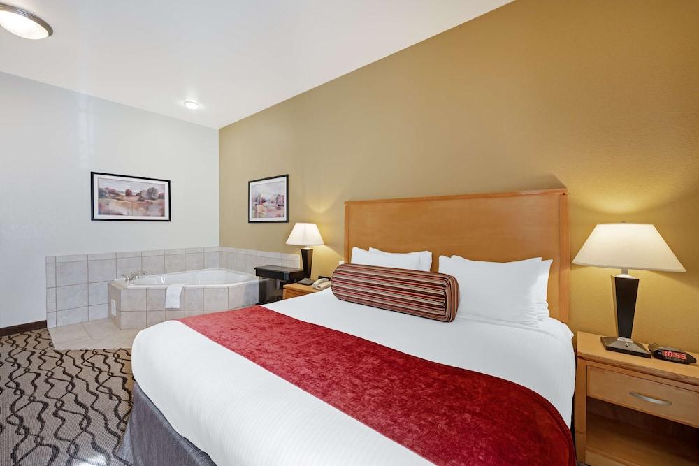 Best Western Plus Guymon Hotel & Suites photo 13