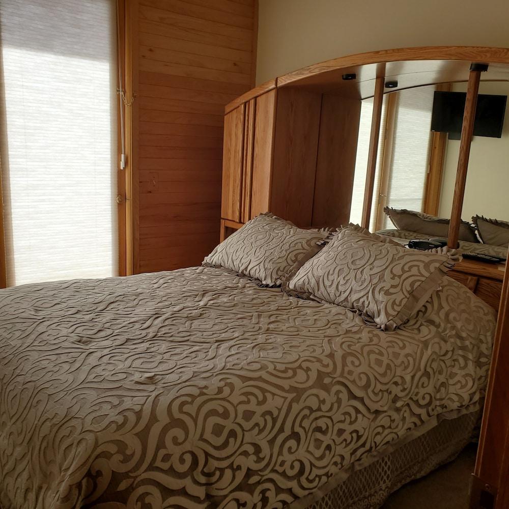 Swan Mountain Resort photo 67