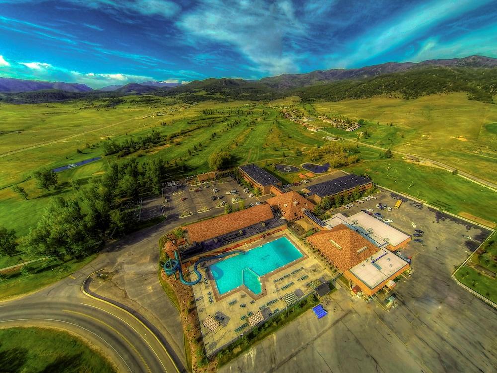 Fairmont Hot Springs Resort — hotel in Anaconda