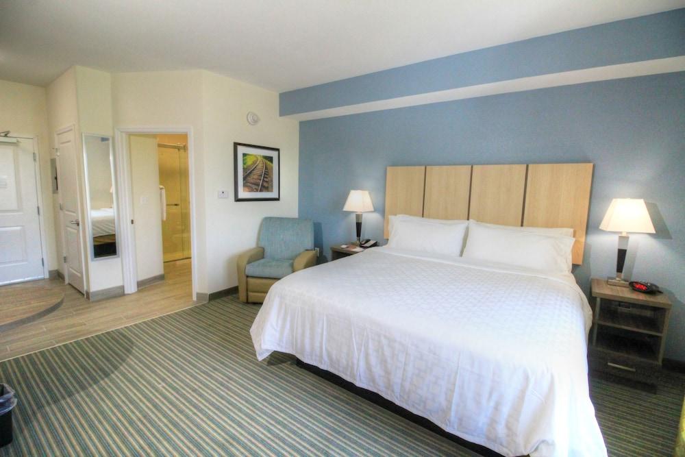Candlewood Suites Memphis East by IHG photo 10