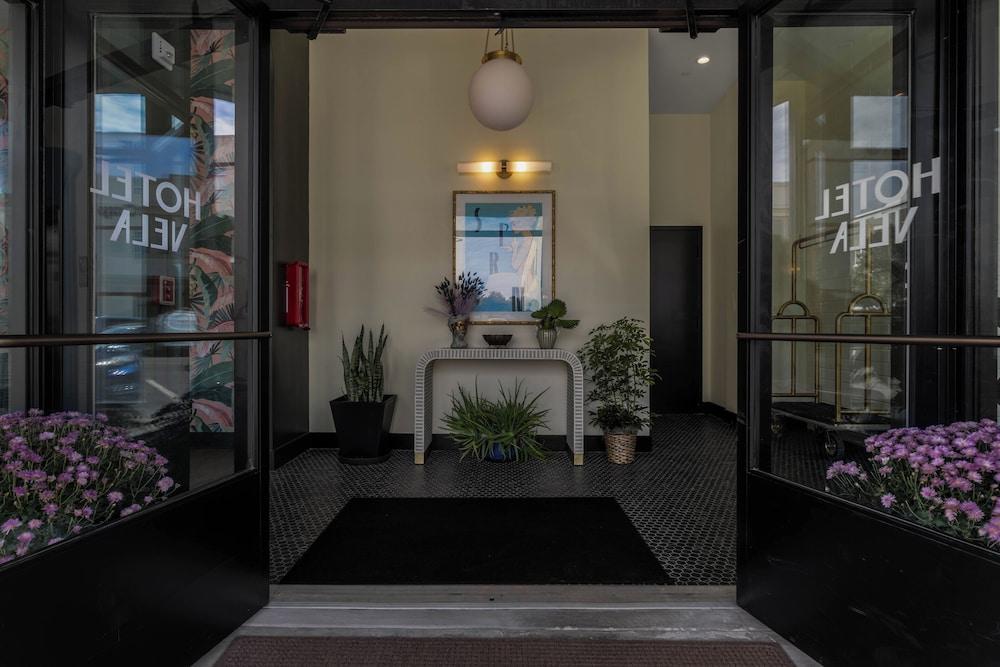 Hotel Vela photo 2