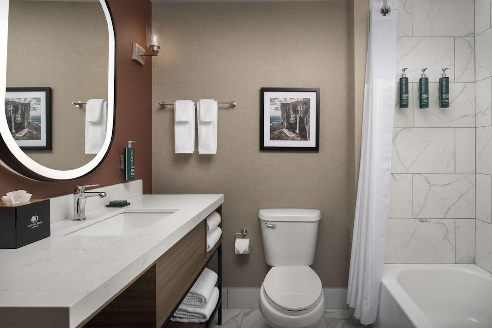 Doubletree by Hilton Chattanooga Hamilton Place photo 27