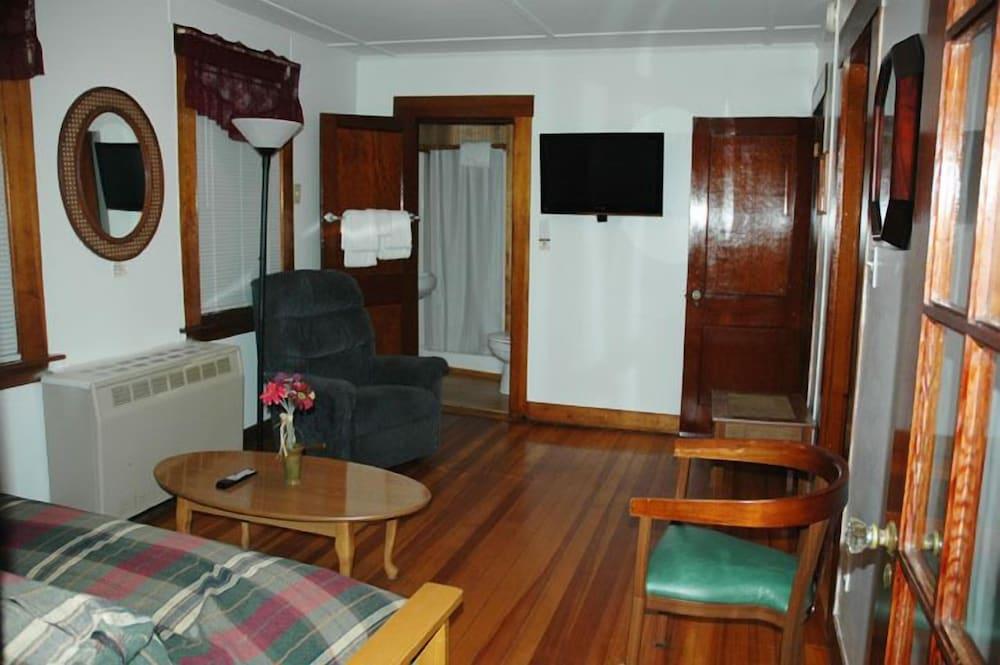 Channel Watefront Cottages photo 71