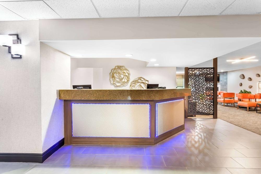 Best Western Oswego Hotel photo 3