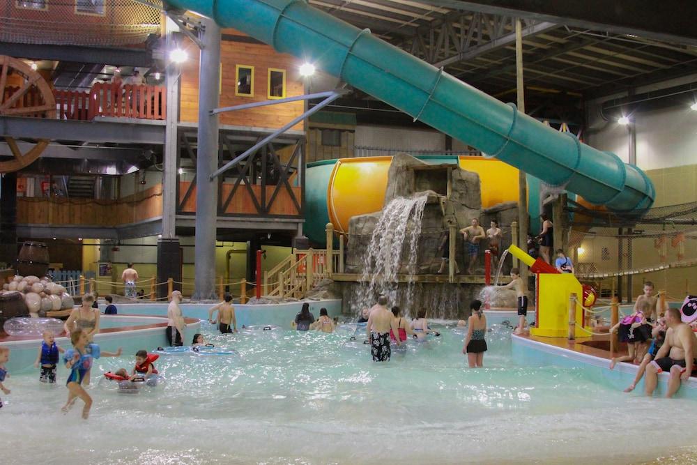 Double JJ Resort photo 59
