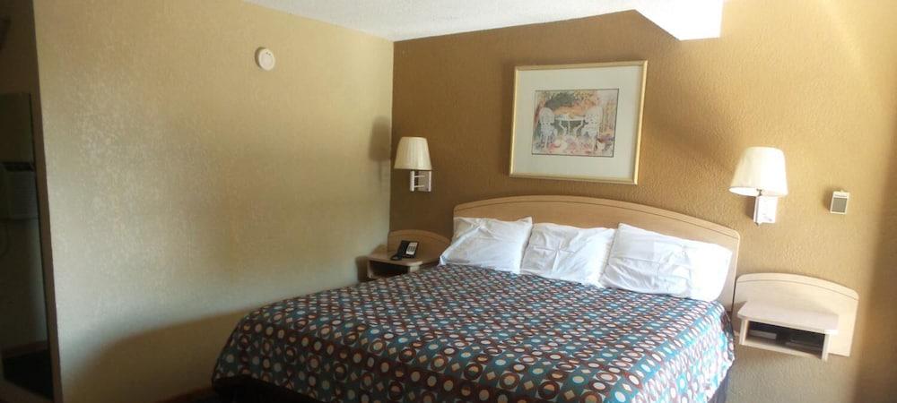 River's Edge Motel photo 3