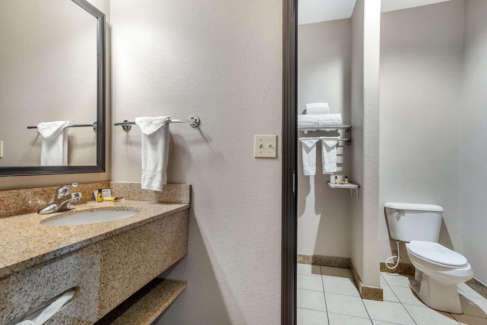 Best Western Plus Circle Inn photo 22