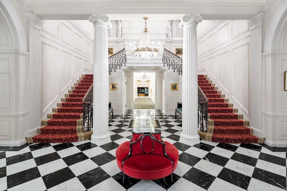 The Mansion at Glen Cove photo 15