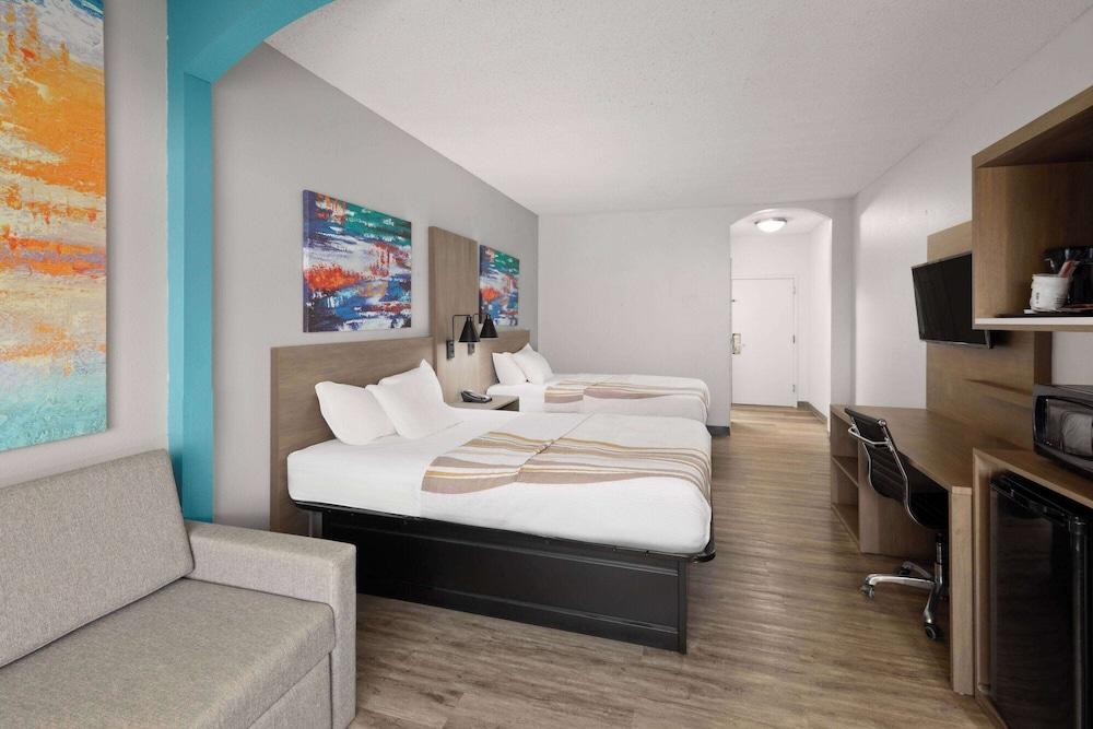 MainStay Suites Decatur River City photo 14