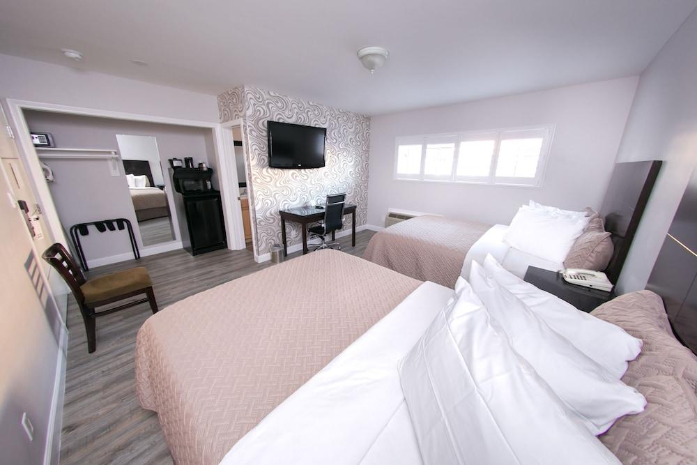 Metropolitan Inn & Suites photo 12