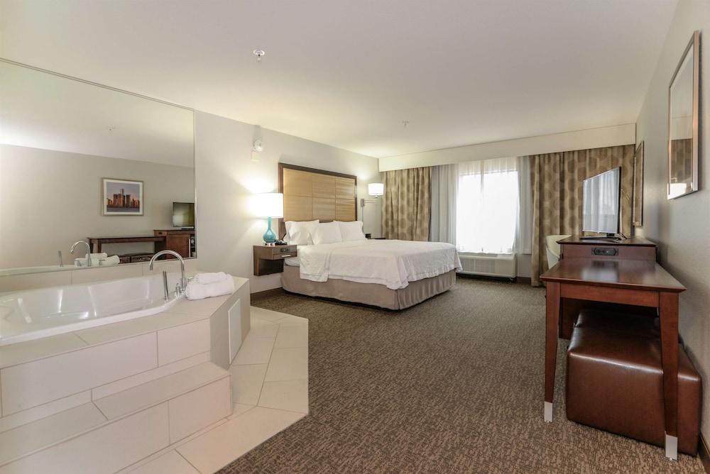 Hampton Inn Brighton photo 41