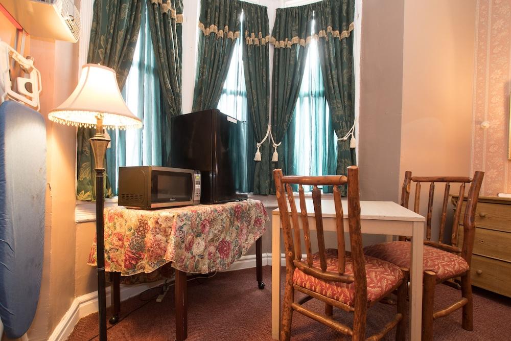 Biltmore Suites Hotel photo 29
