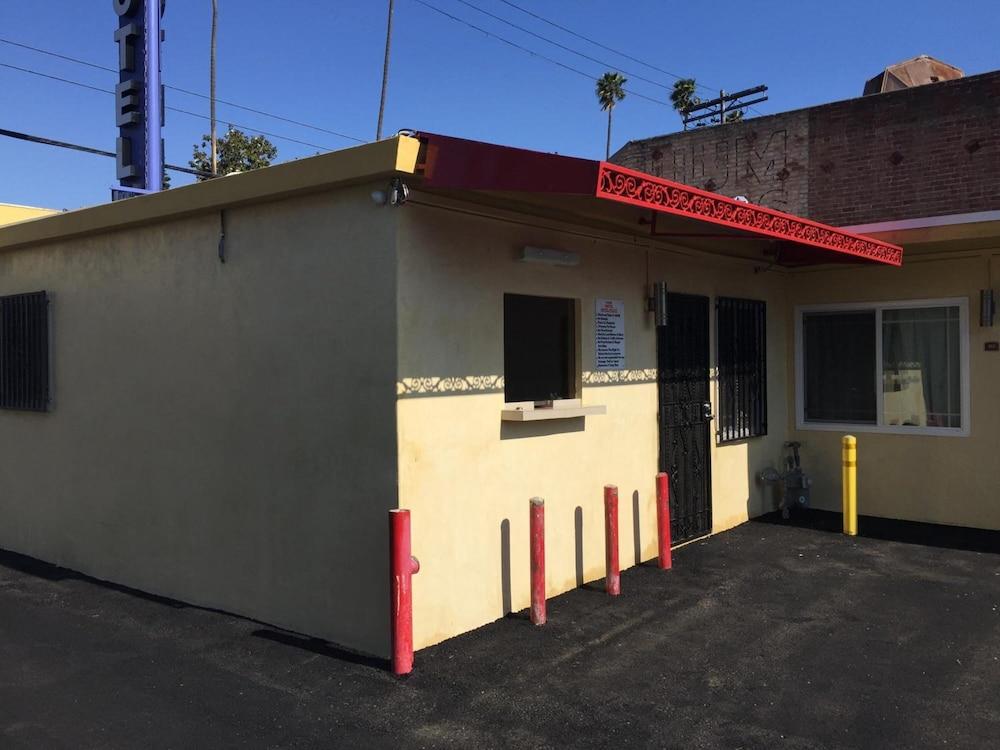 Park Motel photo 27