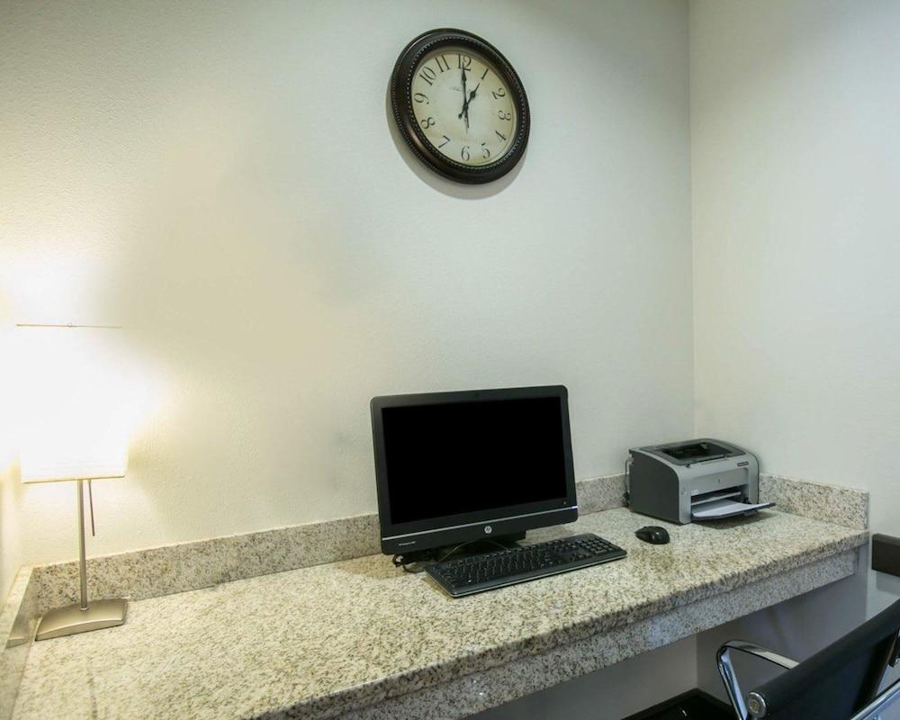 Sleep Inn & Suites Round Rock - Austin North photo 26