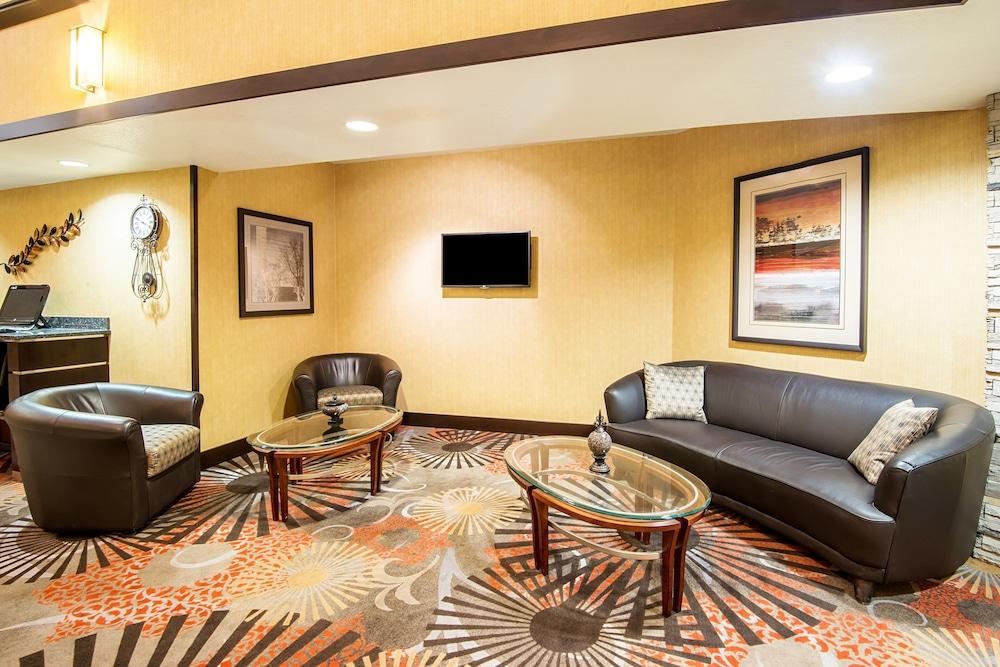 Holiday Inn Express Casper-Interstate 25 by IHG photo 9