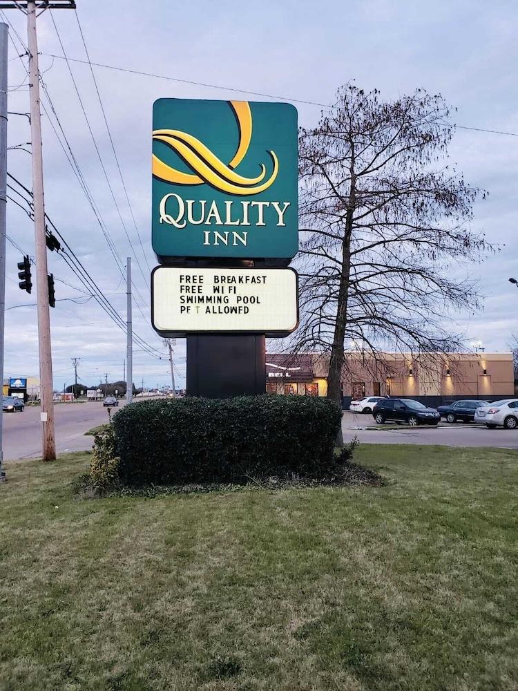 Quality Inn Indianola photo 59