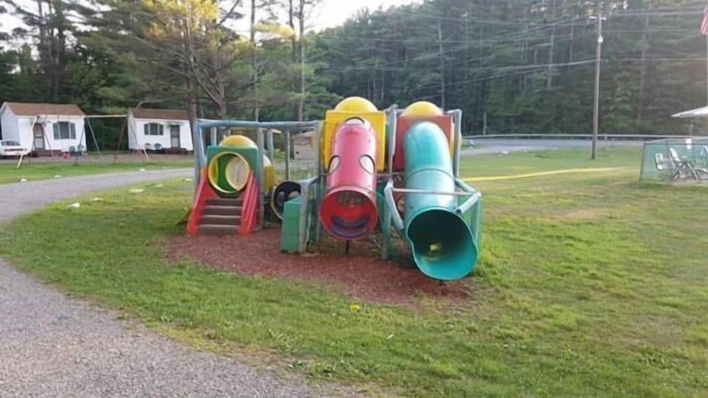 Catskill Motor Court Motel photo 26