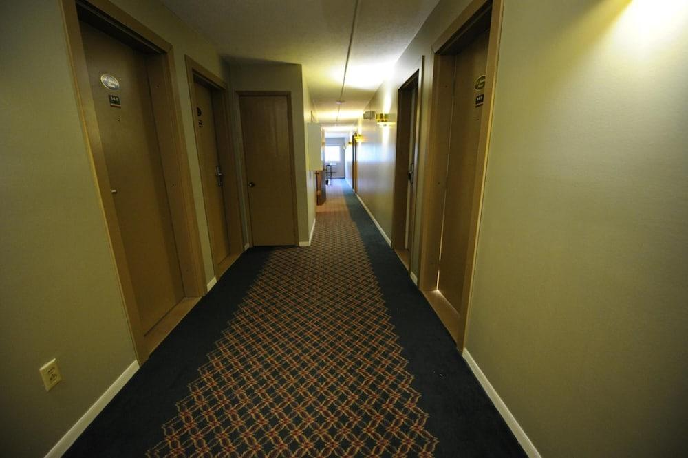 Heritage Inn photo 2