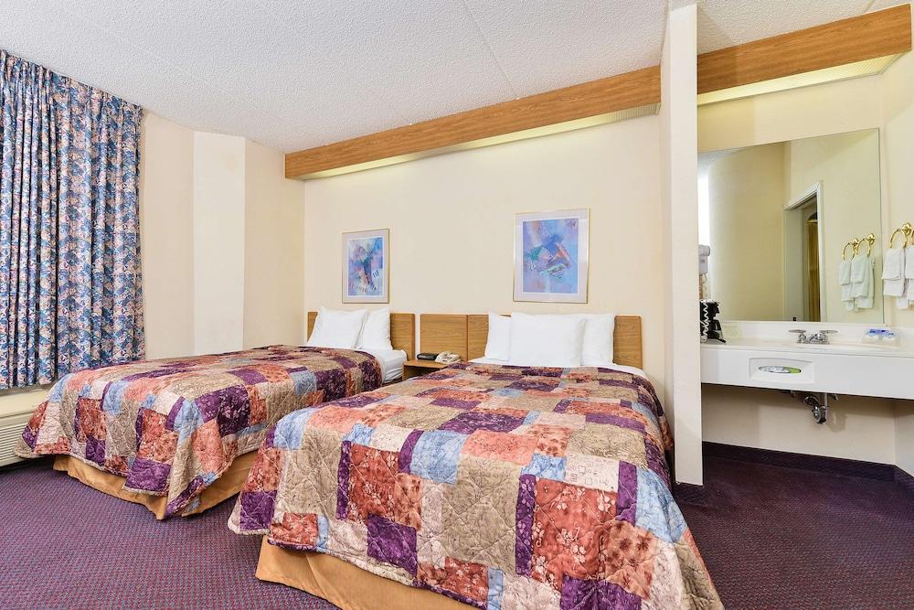 Americas Best Value Inn & Suites Morrow Atlanta photo 8