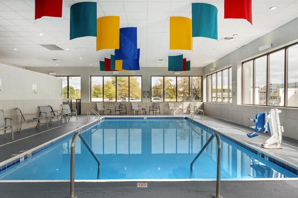 Best Western Plus Indianapolis NW Hotel photo 19
