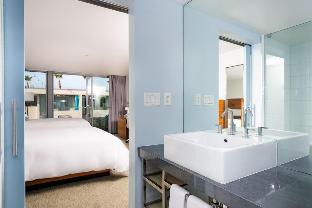 Tower23 Hotel photo 24