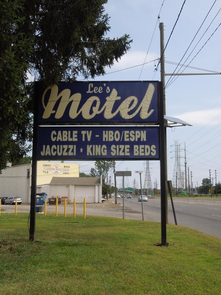Lee's Motel photo 16