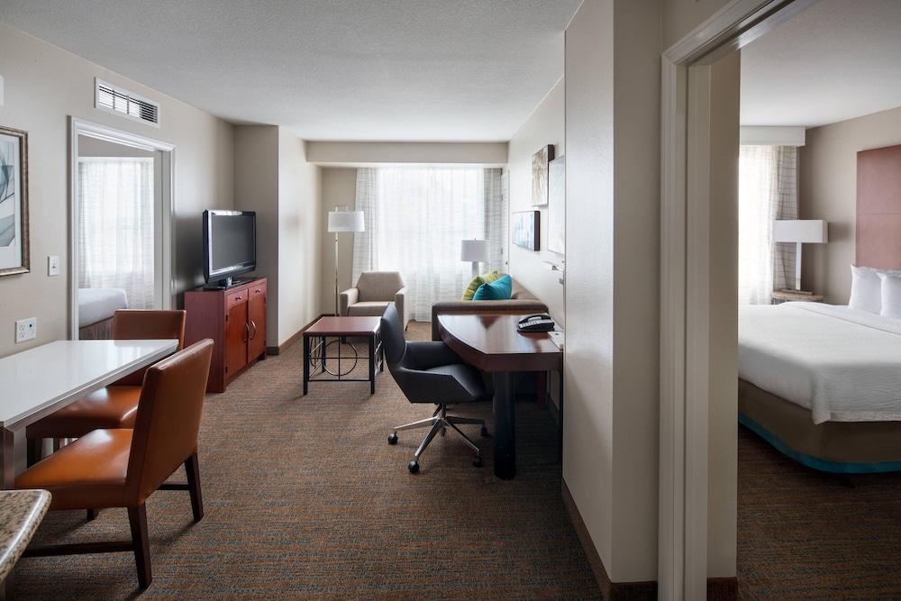 Residence Inn by Marriott Downtown Long Beach photo 7