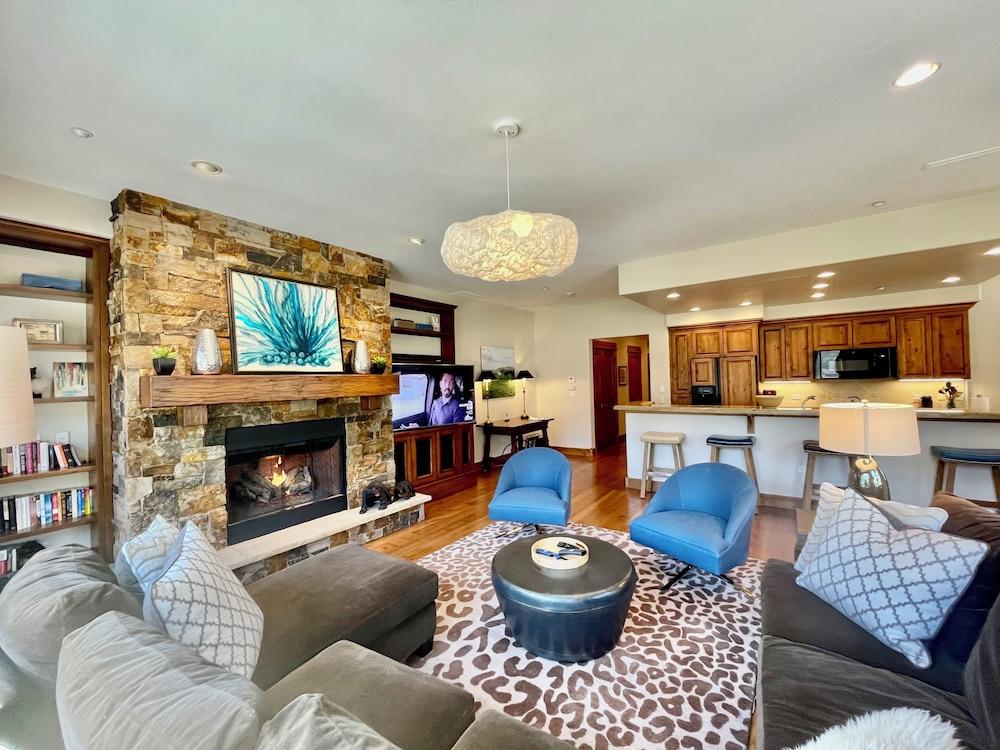 Arrowhead Village, A Vail Resorts Property photo 22