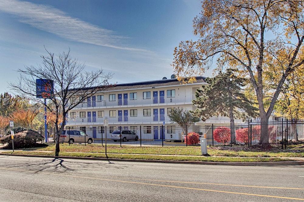 Motel 6 Capitol Heights, MD - Washington photo 23