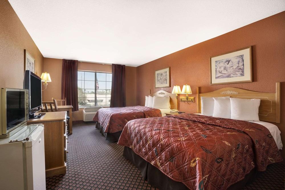 Garner Hotel Phoenix Northwest – Surprise by IHG photo 8