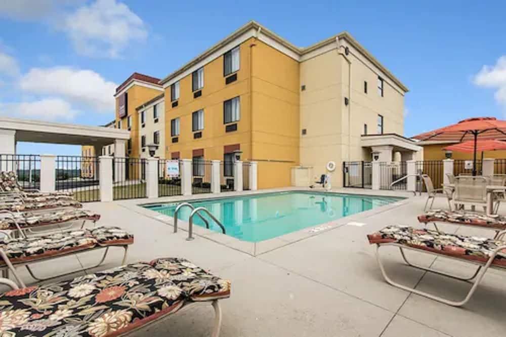 Comfort Suites Cullman I-65 Exit 310 photo 24