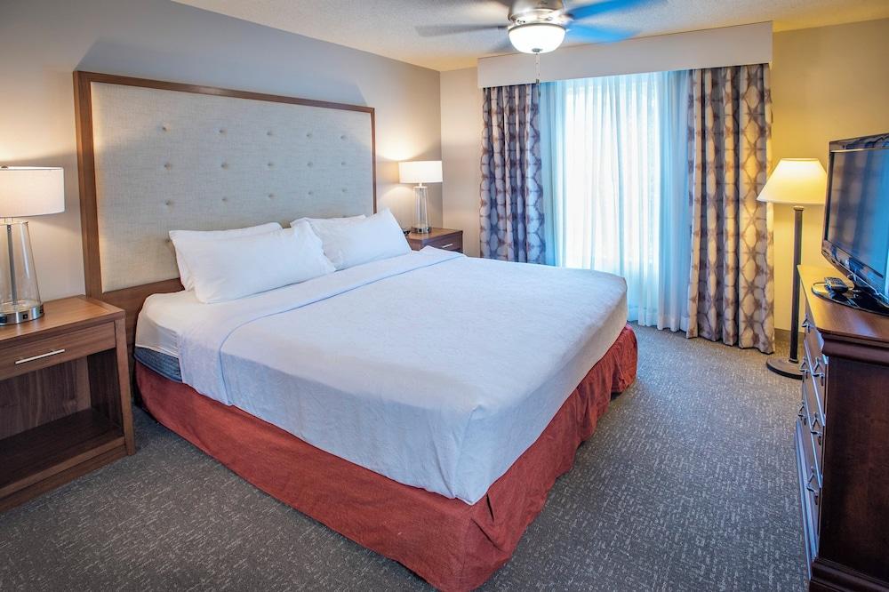 Pensacola Suites Hotel photo 10