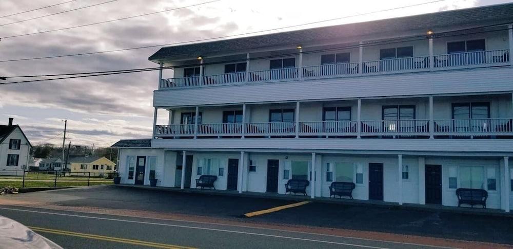 The Grandview Hotel — hotel in York Beach