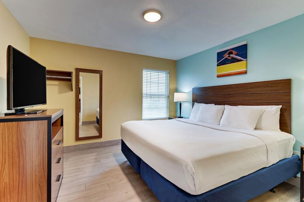 Captain's Quarters Inn photo 7