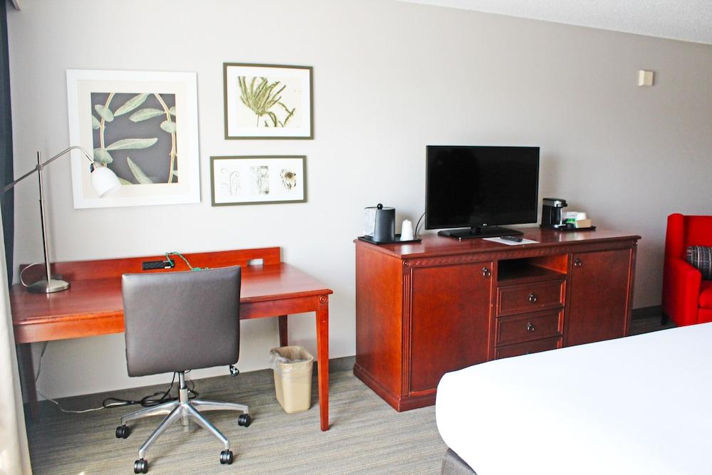 Independence Stay Hotel & Suites photo 18