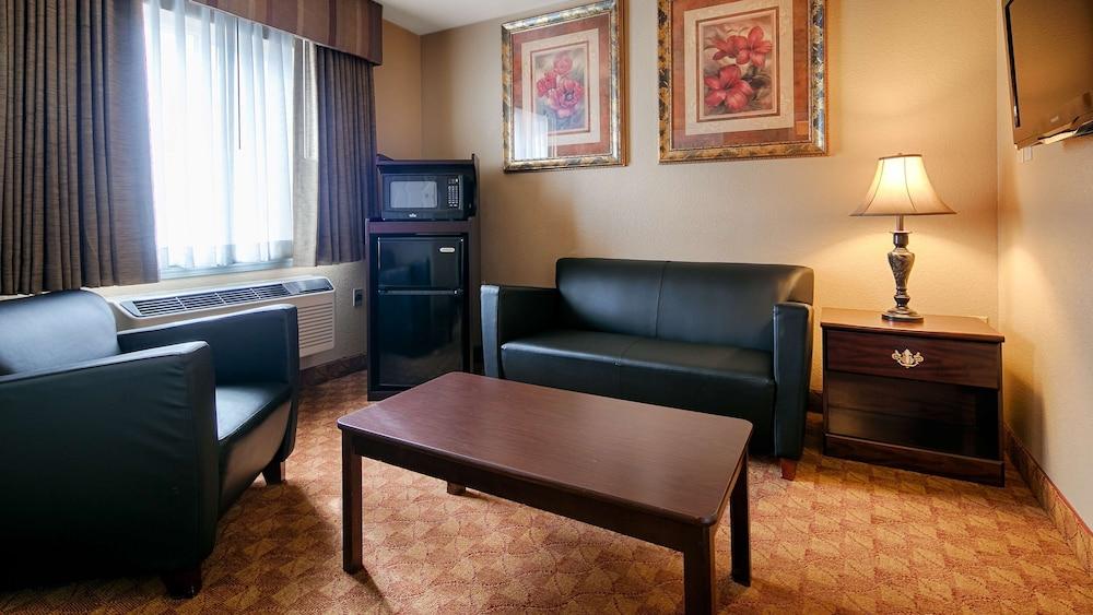 Best Western Fallon Inn & Suites photo 14