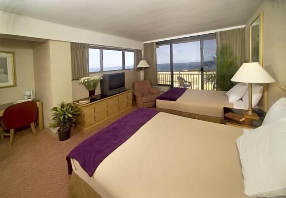 The Empress Hotel & Adult Nightclub photo 7