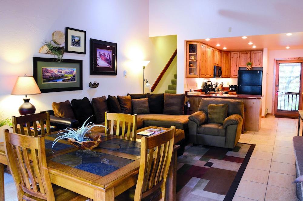 Junipine Resort photo 91