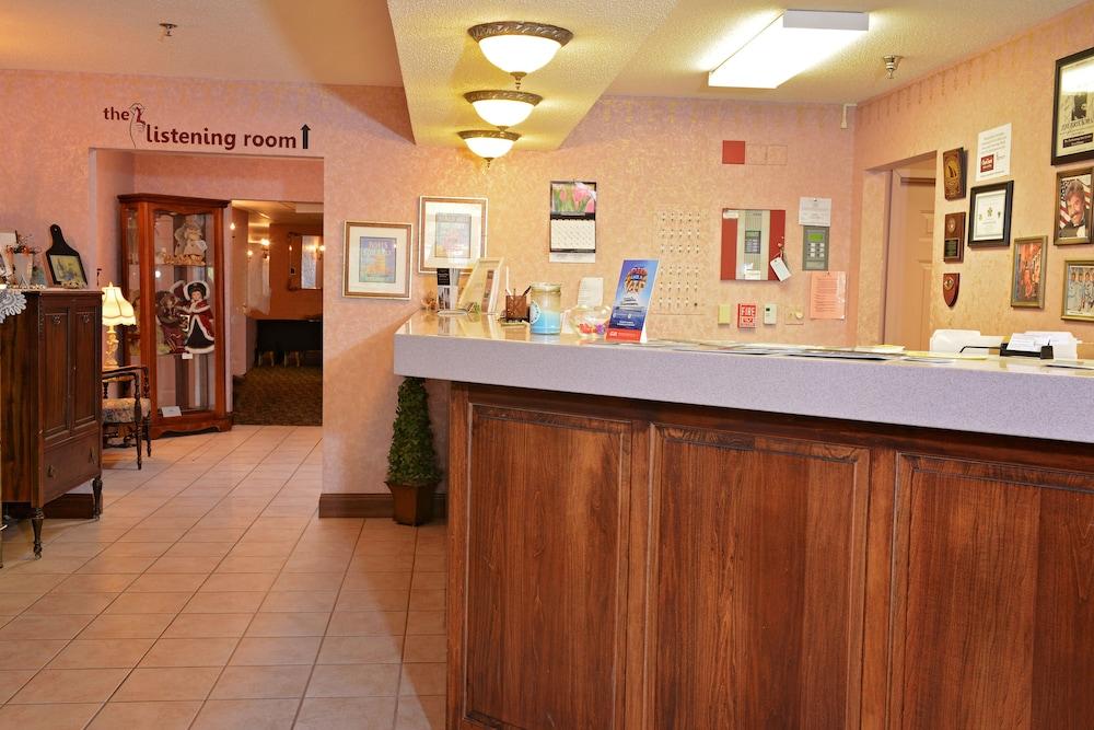 Our Guest Inn and Suites - Downtown photo 22