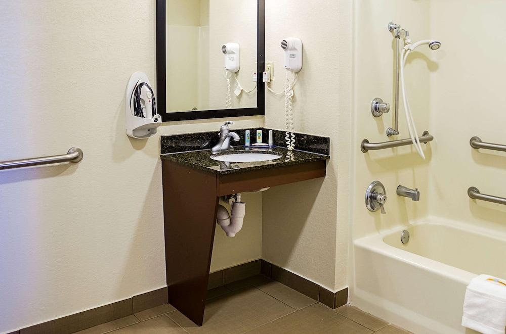 Quality Inn Vicksburg photo 12