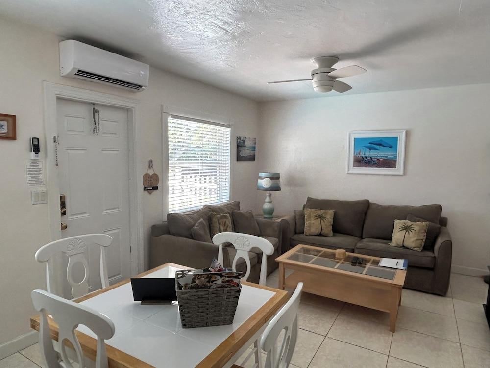 Bahama Beach Club Pompano photo 72
