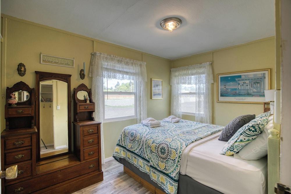 Ocean Spray Beach Resort photo 31