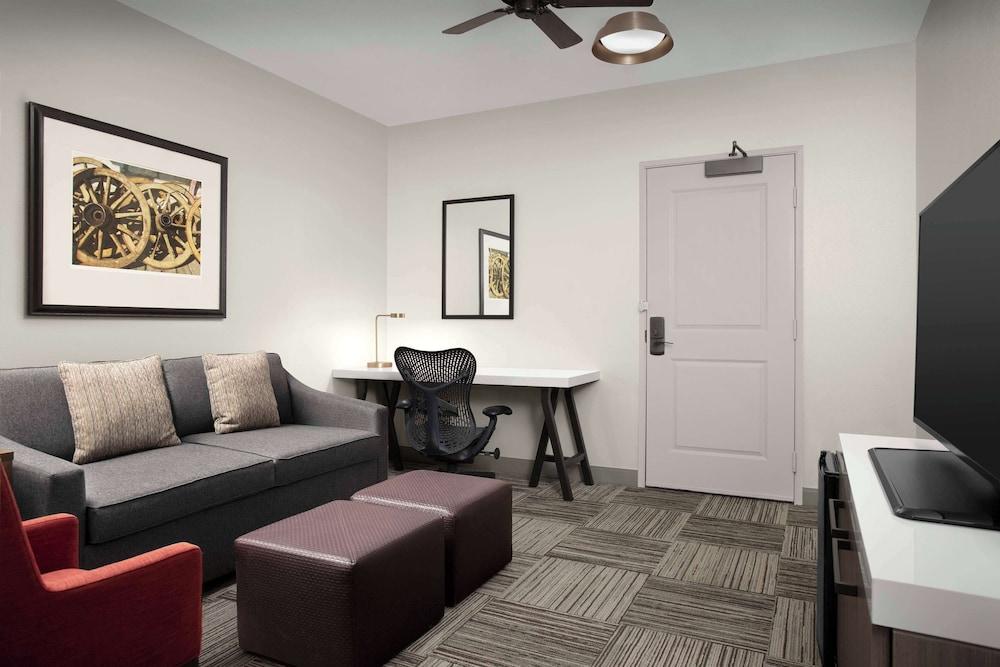Hilton Garden Inn Granbury photo 8
